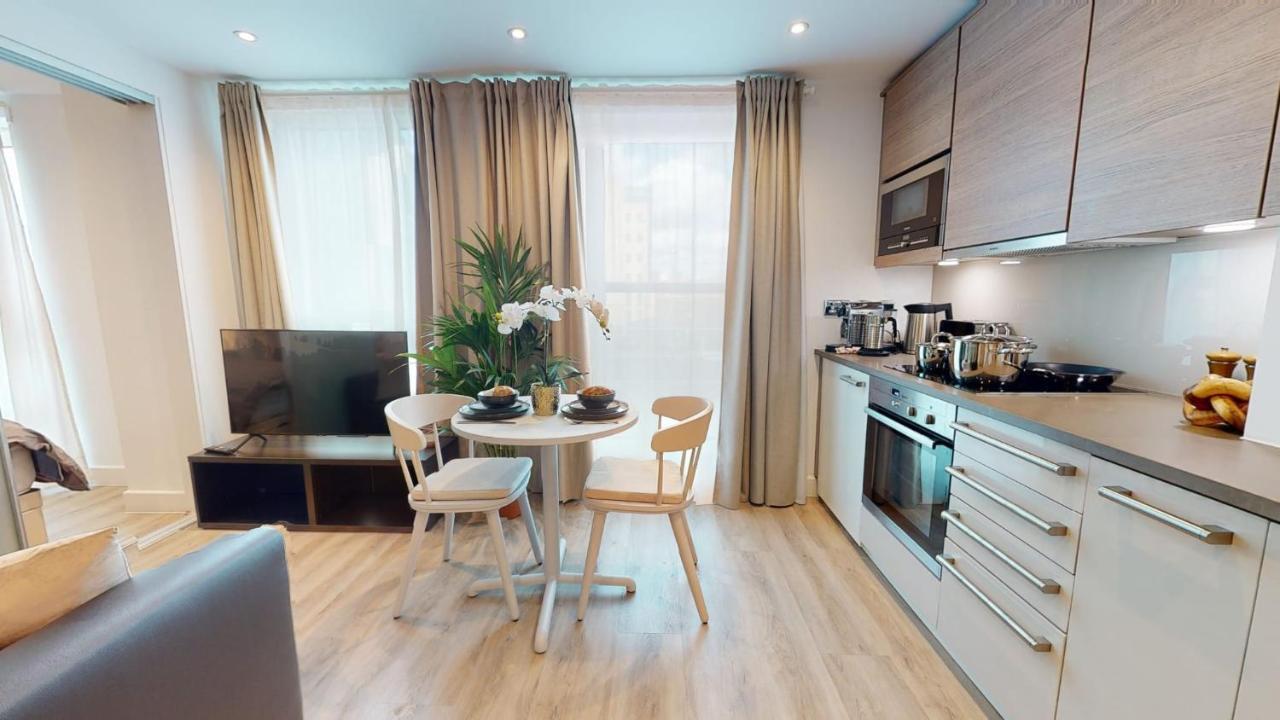 Executive Luxury One Bedroom In Vauxhall Londra Exterior foto