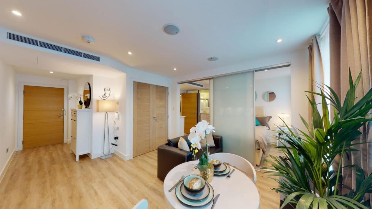 Executive Luxury One Bedroom In Vauxhall Londra Exterior foto
