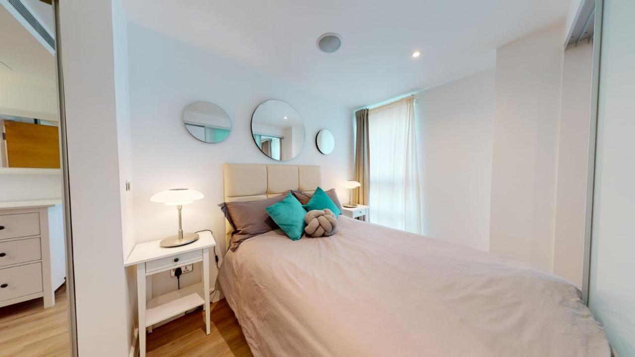 Executive Luxury One Bedroom In Vauxhall Londra Exterior foto